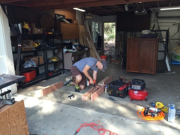 How To Build a DIY Farmhouse Dining Room Table SawsHub