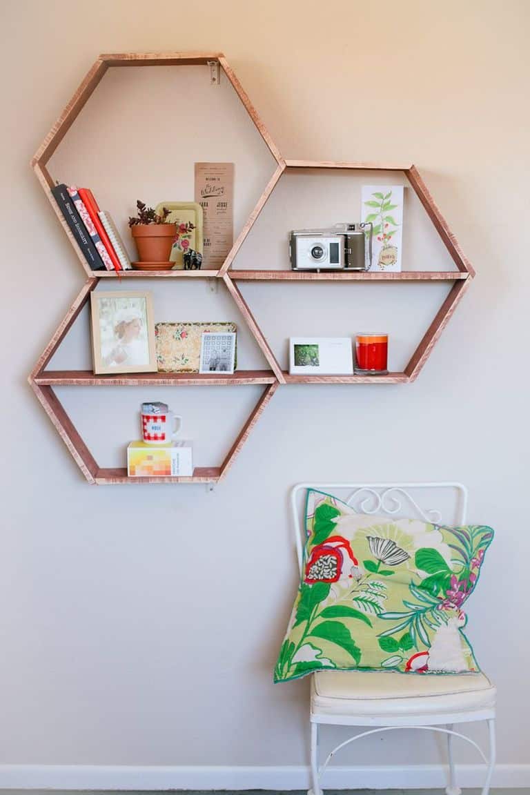 16 Amazingly Simple DIY Shelves to Make SawsHub