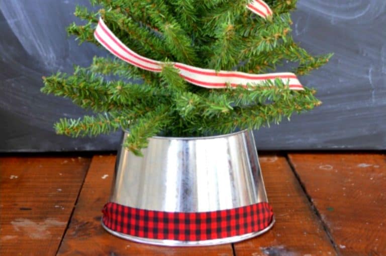 17 DIY Christmas Tree Stand Ideas for the Holiday Season SawsHub