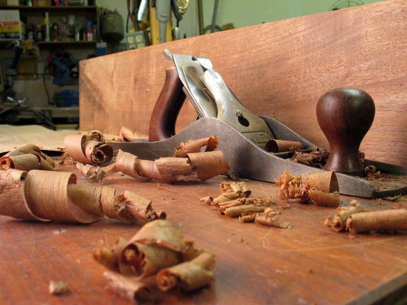 How to Use a Jointer Plane SawsHub