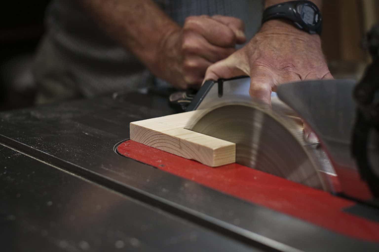 Why Does My Table Saw Burn Wood? SawsHub