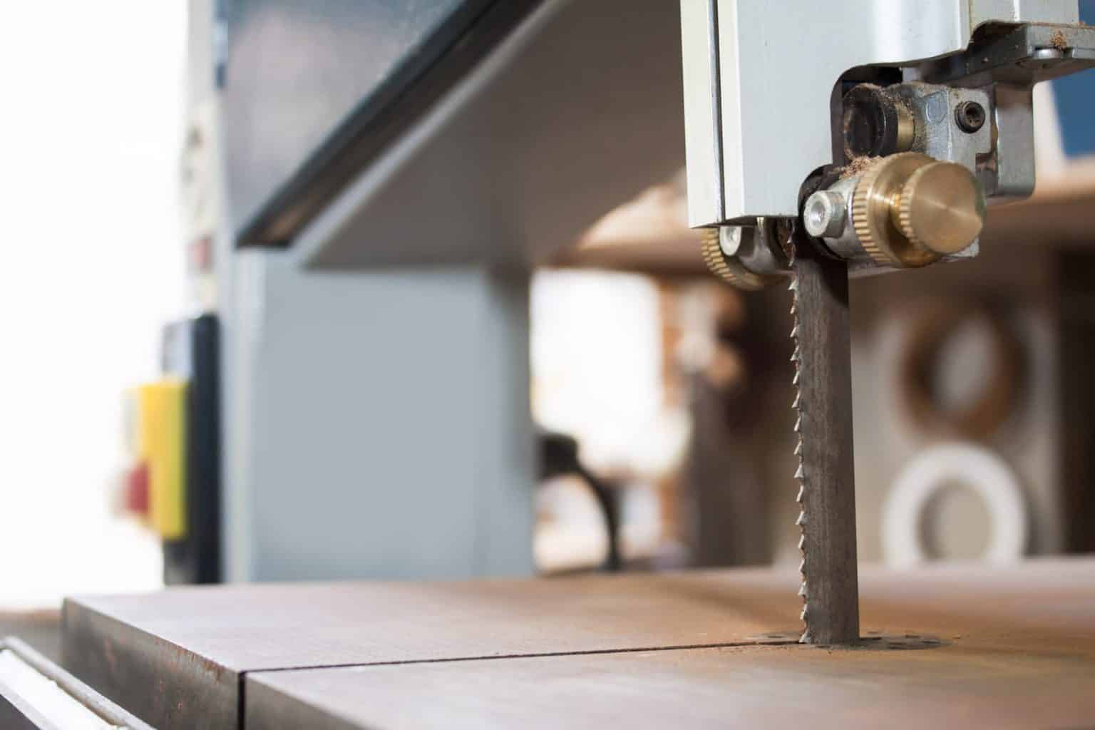 Why Doesn't My Band Saw Cut Straight? SawsHub