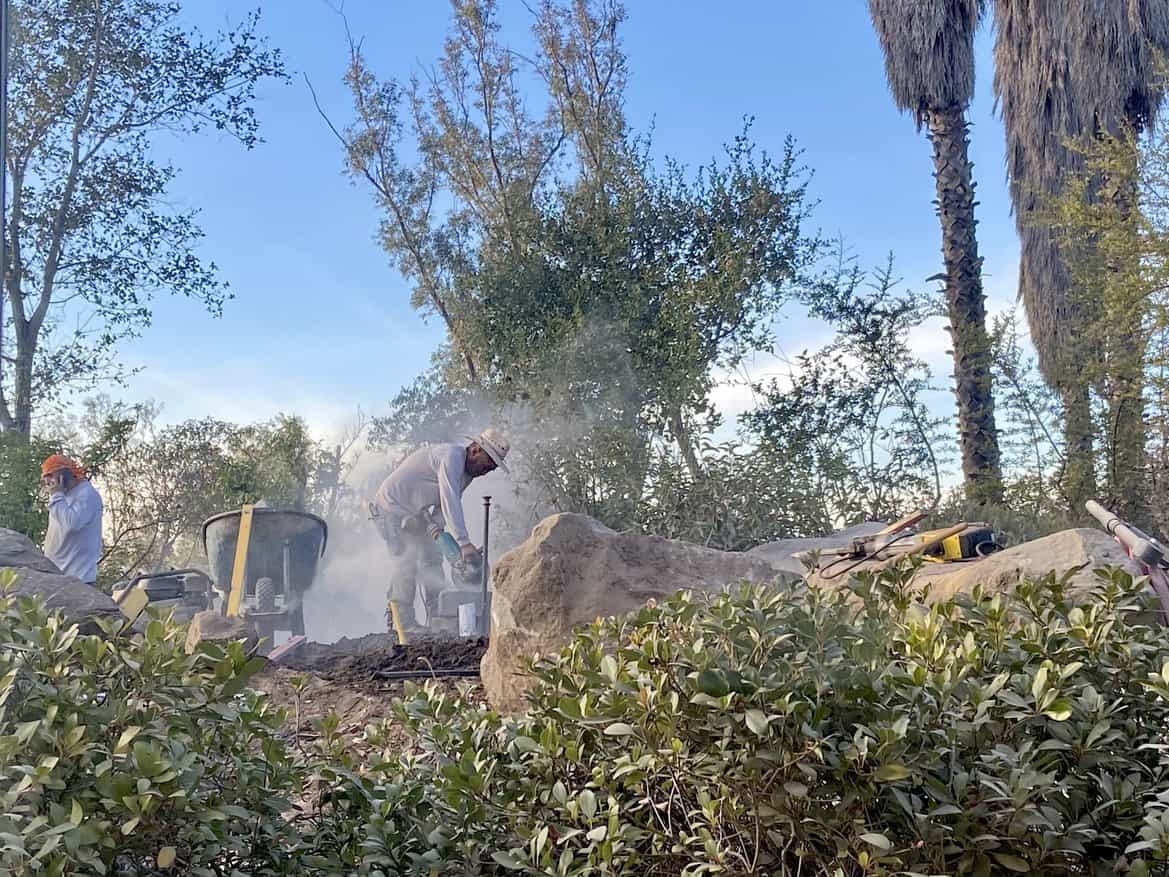 How to Cut Pavers With an Angle Grinder | SawsHub