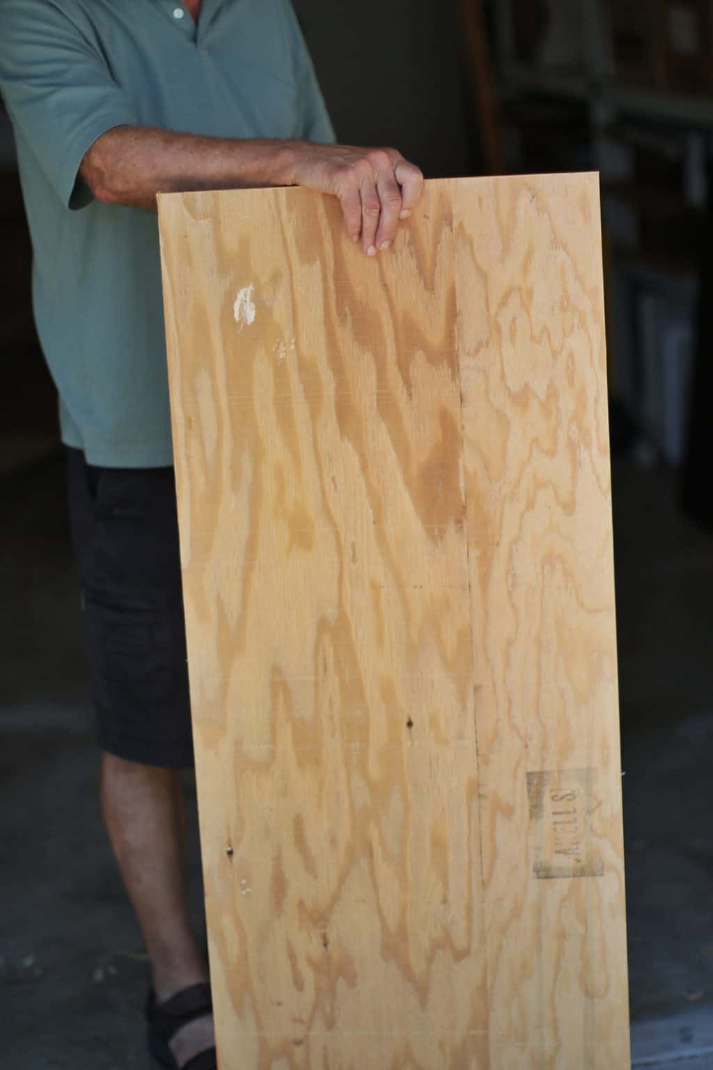 How To Remove Varnish From Wood SawsHub