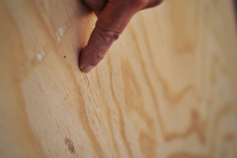 How to Stop a Crack in Wood From Spreading - post thumbnail