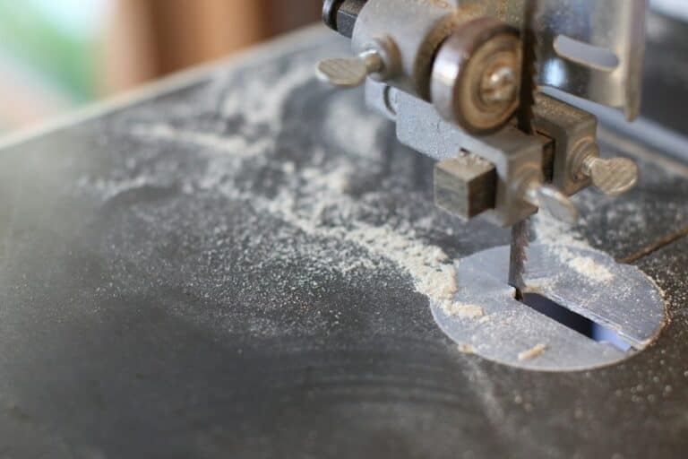 7 Best Dust Collectors [2024 Review] - post thumbnail