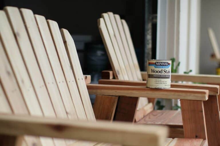 Water Based vs Oil Based Wood Stain - post thumbnail