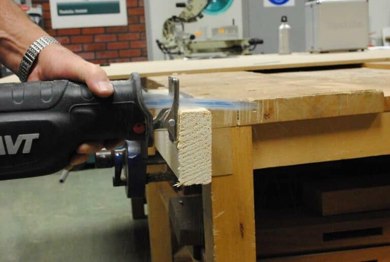 How to Cut Straight with a Reciprocating Saw SawsHub