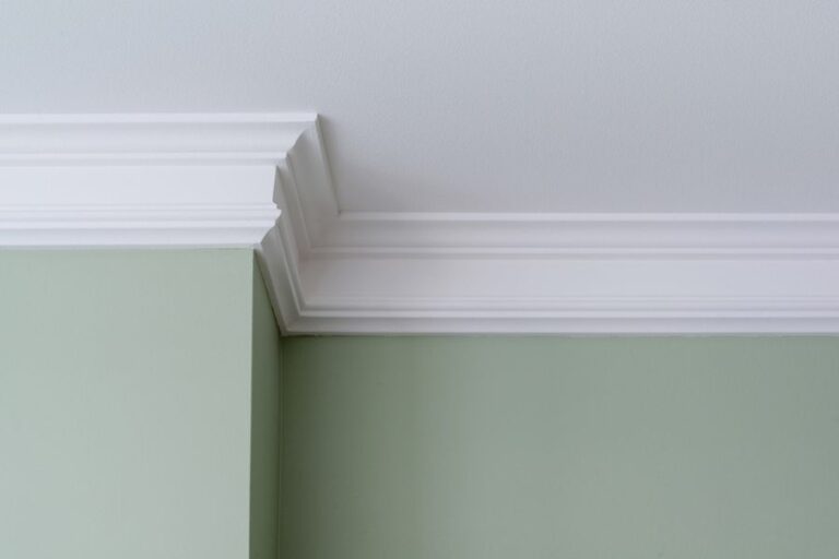 How to Cut Crown Molding With a Miter Saw SawsHub