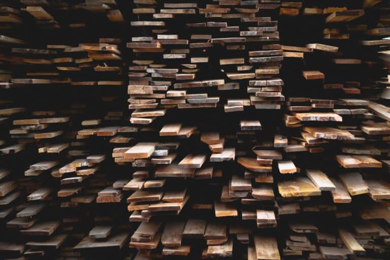 How to Get Vinyl to Stick to Wood - post thumbnail