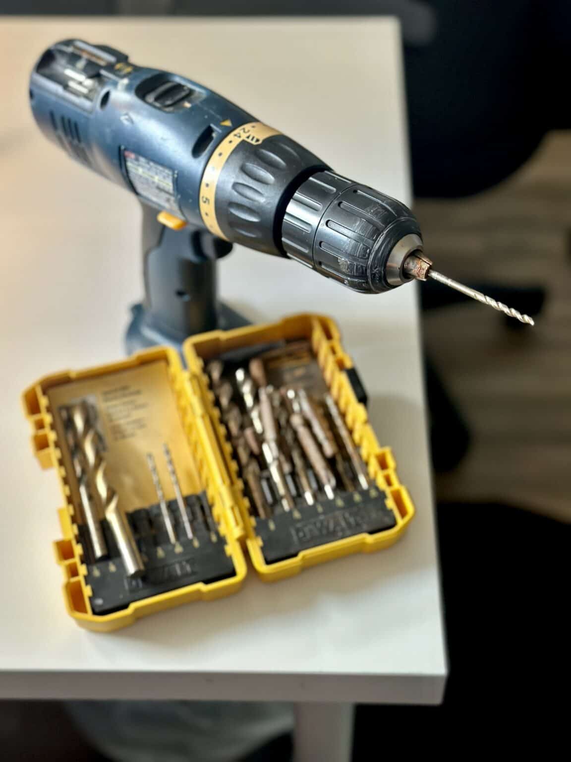 How to Drill a Pilot Hole SawsHub